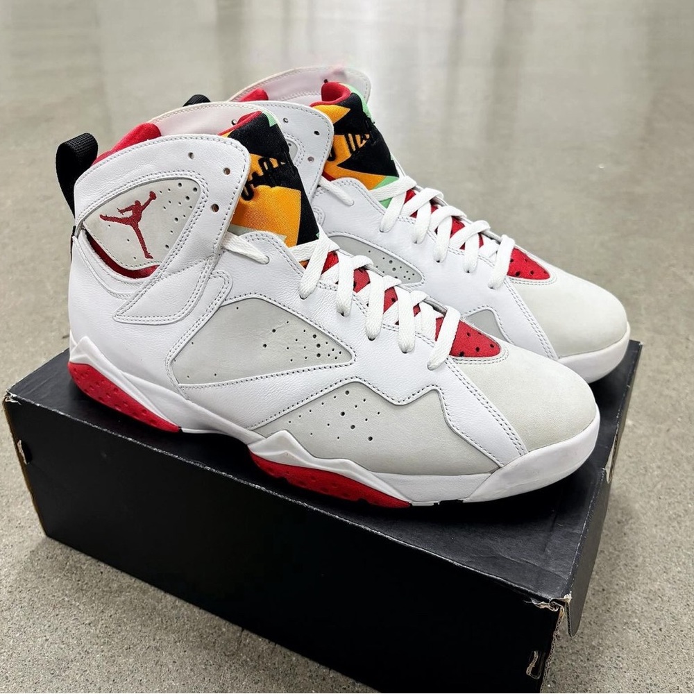 Size 11.5 - 2015 Air Jordan VII Retro Hare in Deadstock condition.